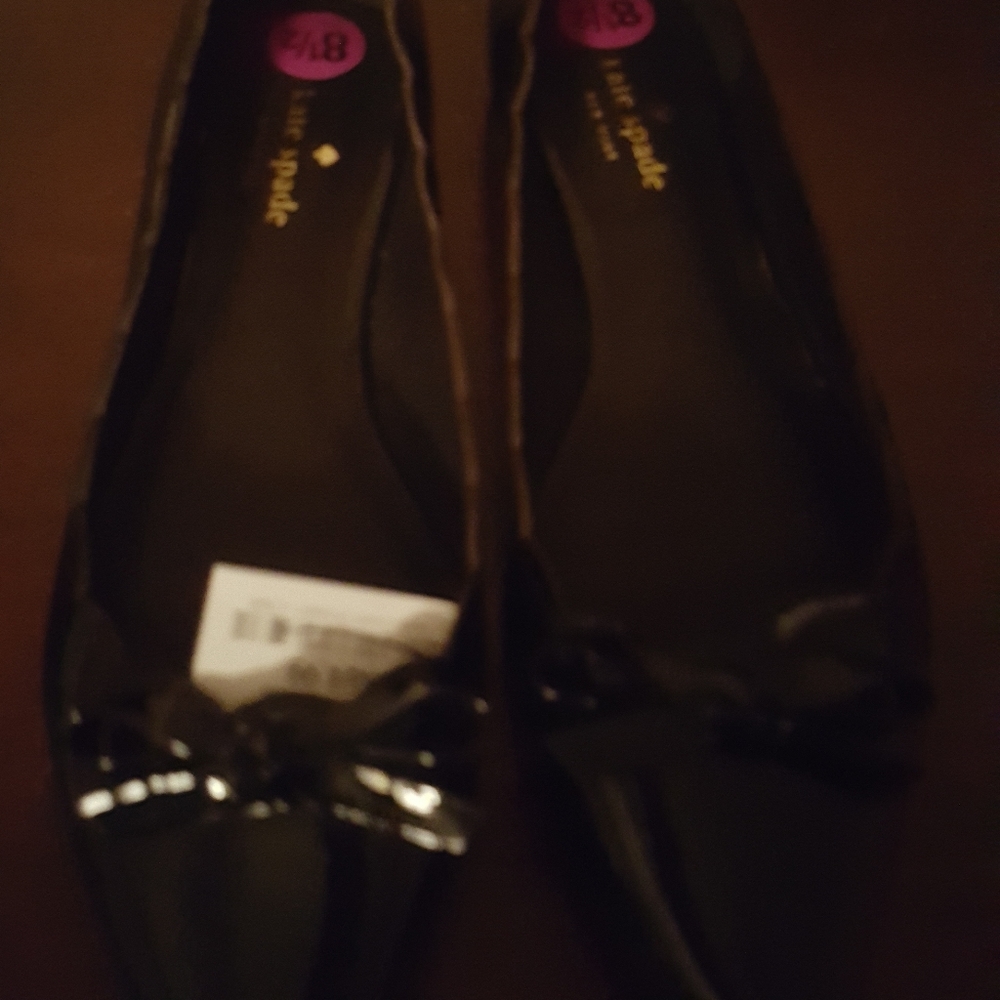 So someone can enjoy this very nice pair of Kate S